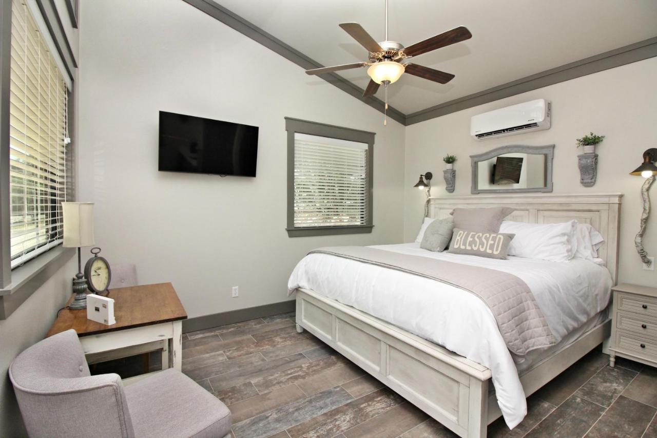 Green Acres Cottages - Dripping Springs Suite Wimberley Exteriér fotografie